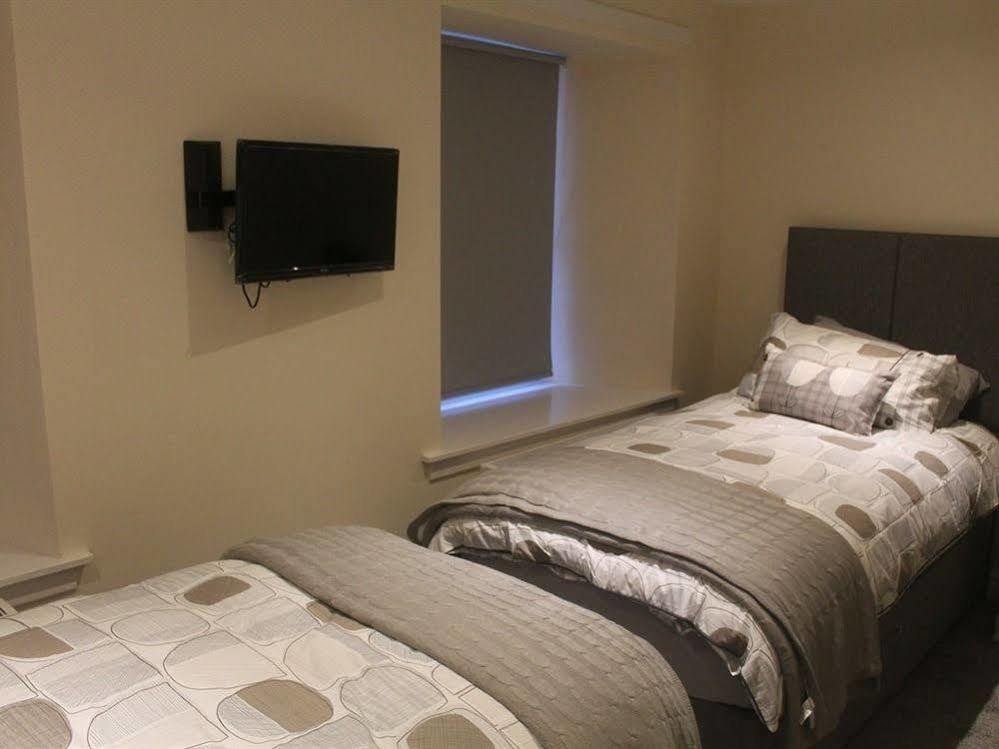 Black Bull With Rooms Upper Cumbernauld Extérieur photo